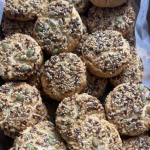 MANTECADA CON 7 SEMILLAS